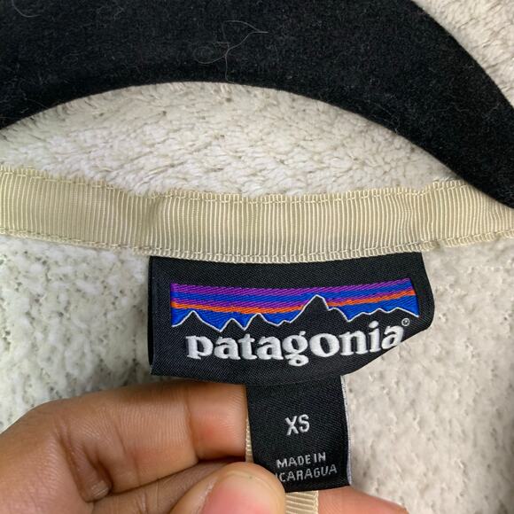 Patagonia White Re Tool Snap T Fuzzy Fleece‎ Jacket Size XS - Picture 8 of 10